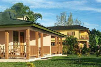 Rhodes Beach Resort Negril Orange Bay Exterior photo